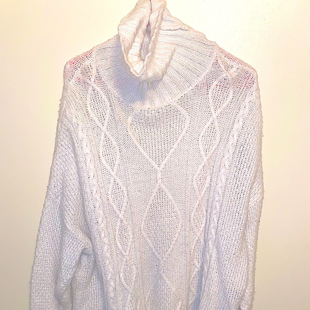 Oversized white American Eagle super soft sweater